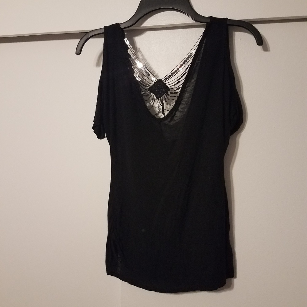 Shirt - Picture 2 of 2